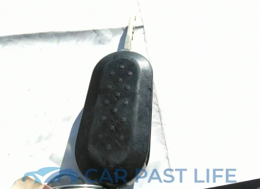3C3CFFAR8CT384665# 11
