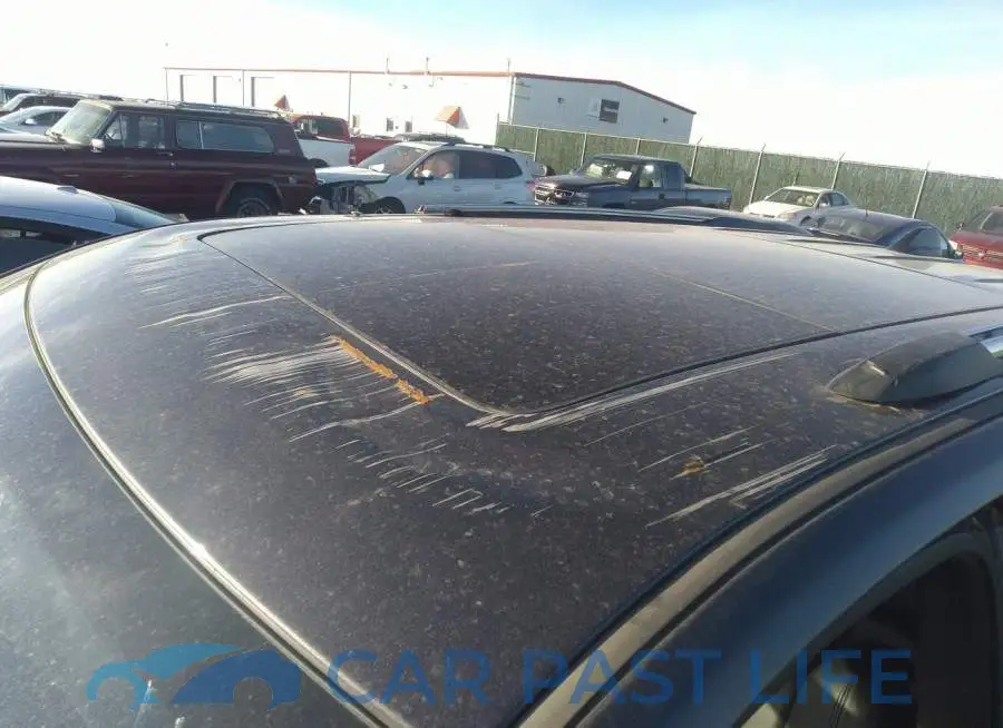 1C4RJFBG1LC263926# 6
