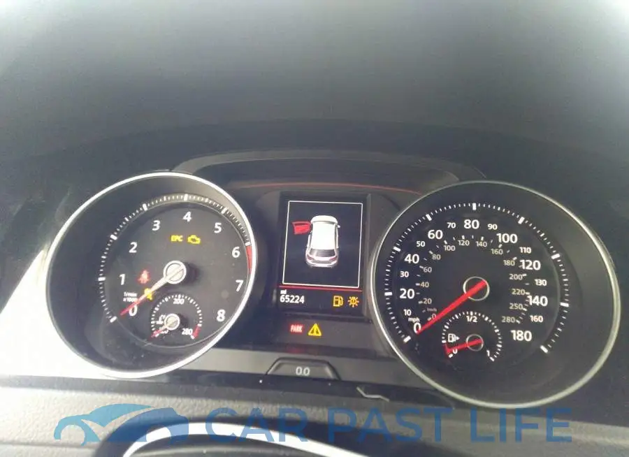 3VW547AU1JM272217# 7