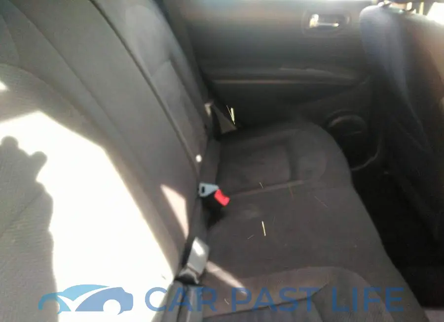 JN8AS5MT5FW158389# 8