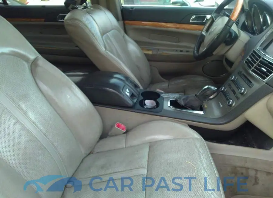 2LMHJ5FR8CBL52670# 5