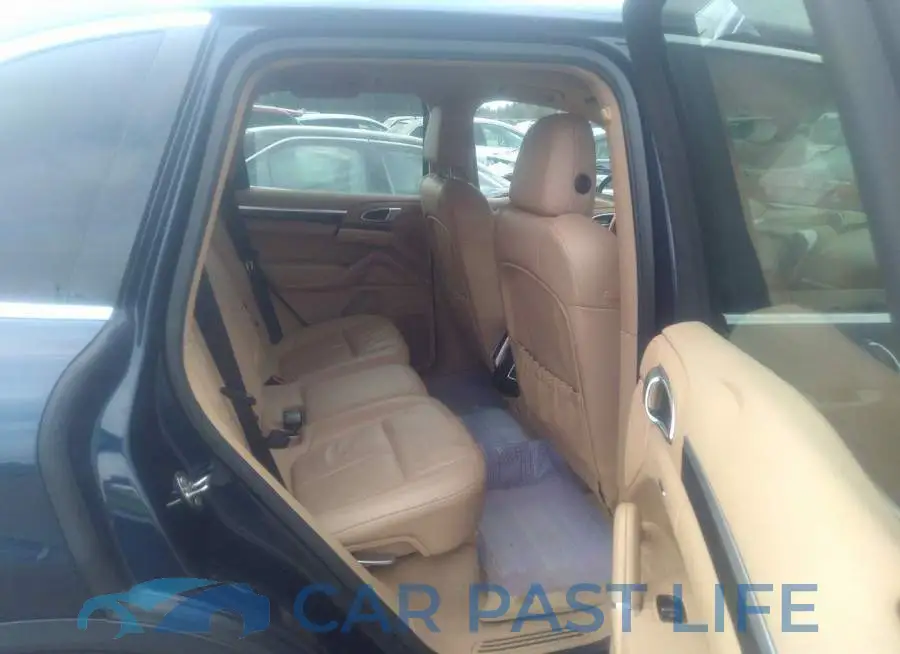 WP1AA2A26CLA10658# 8