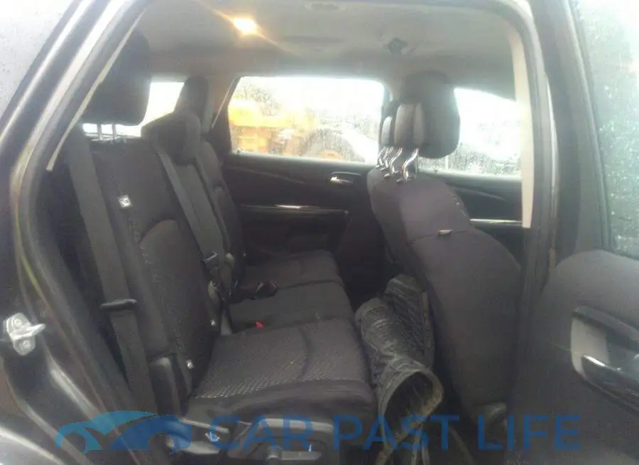 3C4PDCAB1ET264598# 8