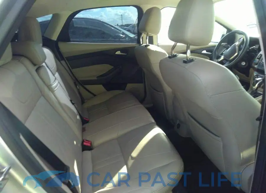 1FAHP3M23CL357869# 8