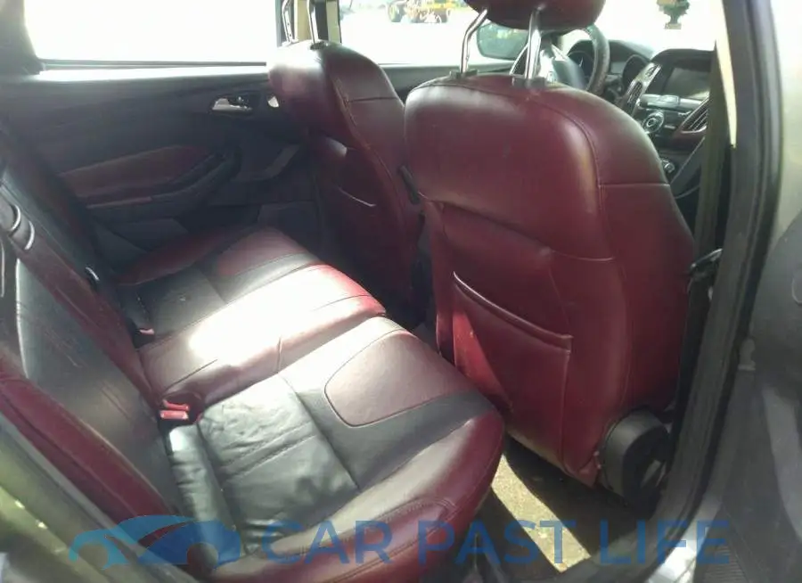 1FAHP3N23CL303809# 8