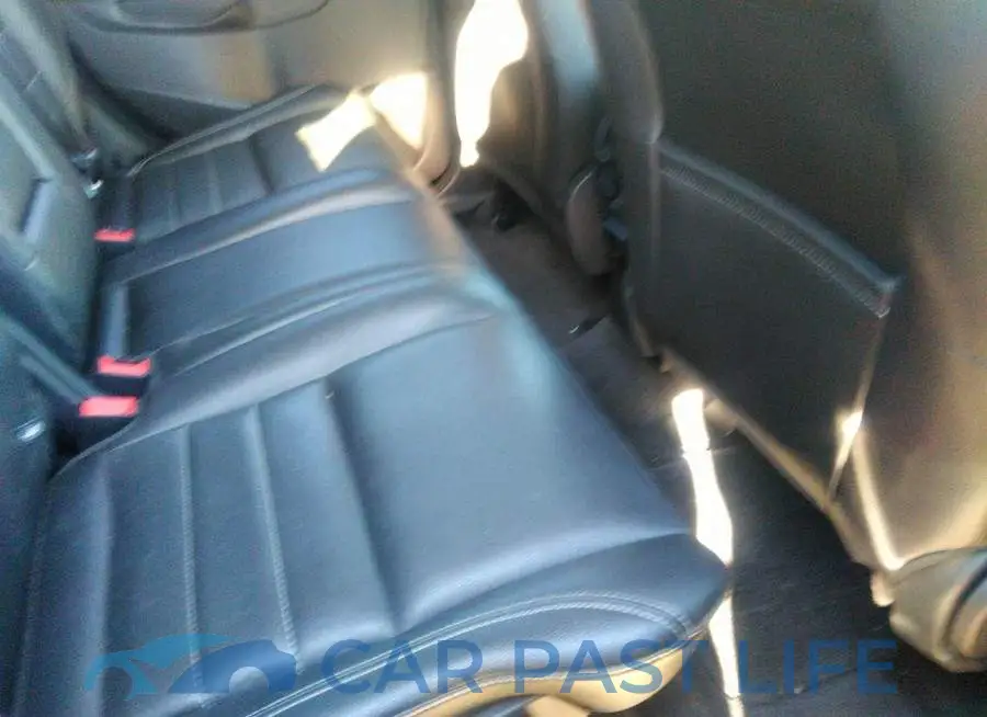 1FMCU9G91EUC15263# 8