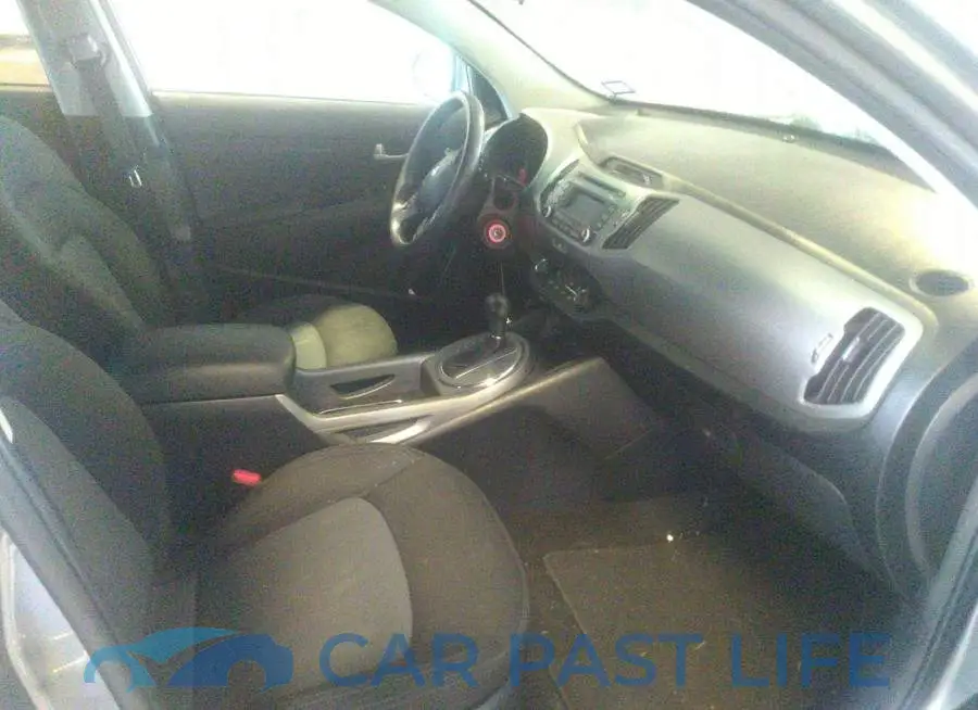 KNDPB3AC9G7811963# 5