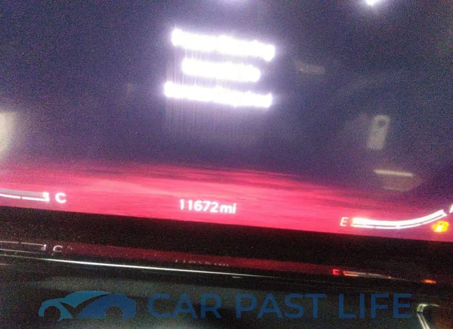 1C4SJVFJ1NS103023# 7