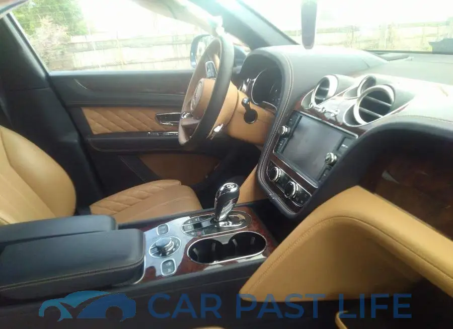 SJAAC2ZV8HC015864# 5