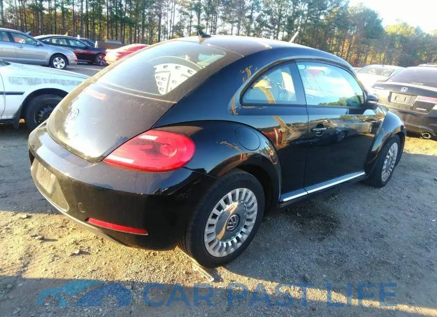 3VWJP7AT9EM614886# 4