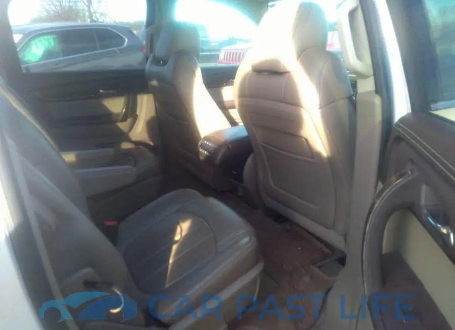 1GKKRTKD8EJ206186# 8
