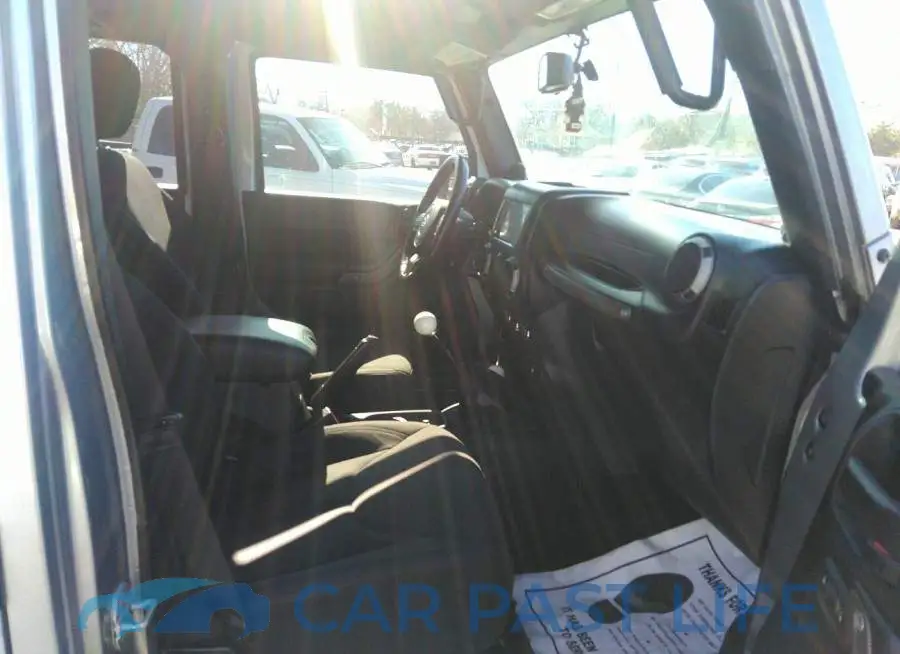 1C4BJWDG1EL138040# 5