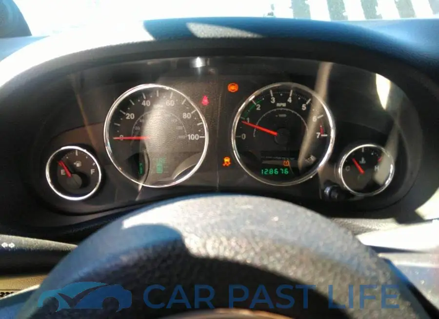 1C4BJWDG1EL138040# 7