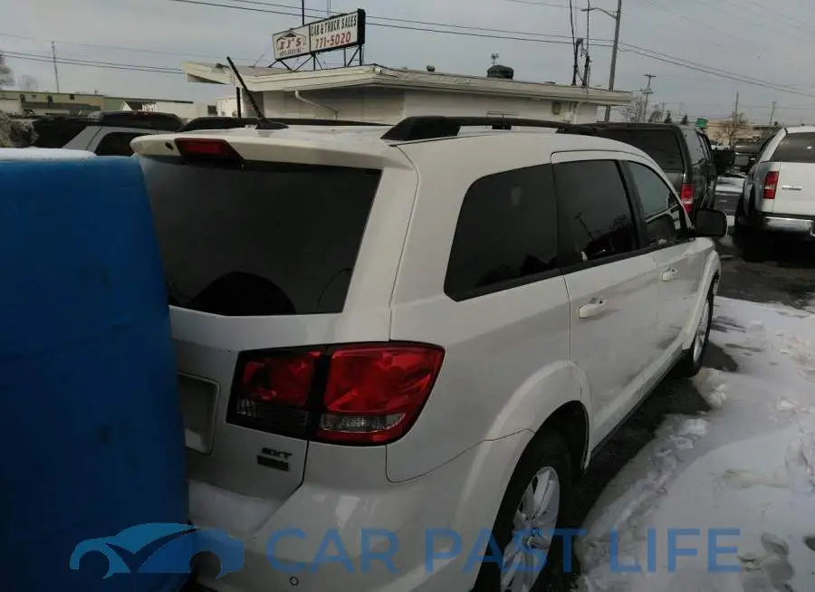 3C4PDCBG6GT165823# 4