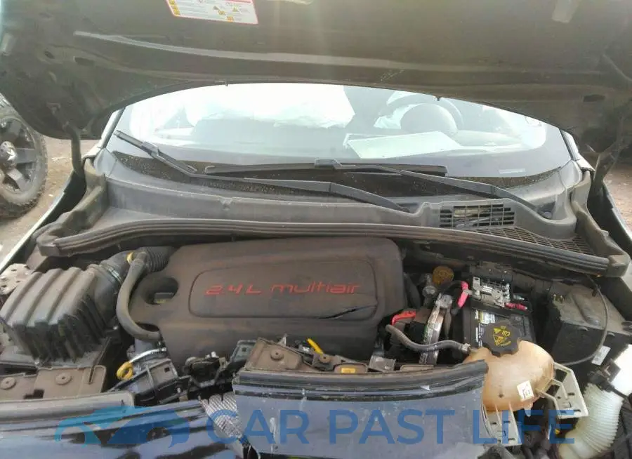 ZFBCFXCB8HP611885# 10