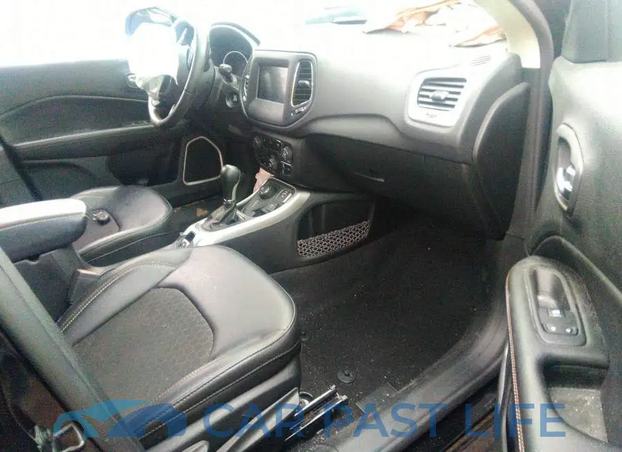3C4NJDBB2LT156380# 5