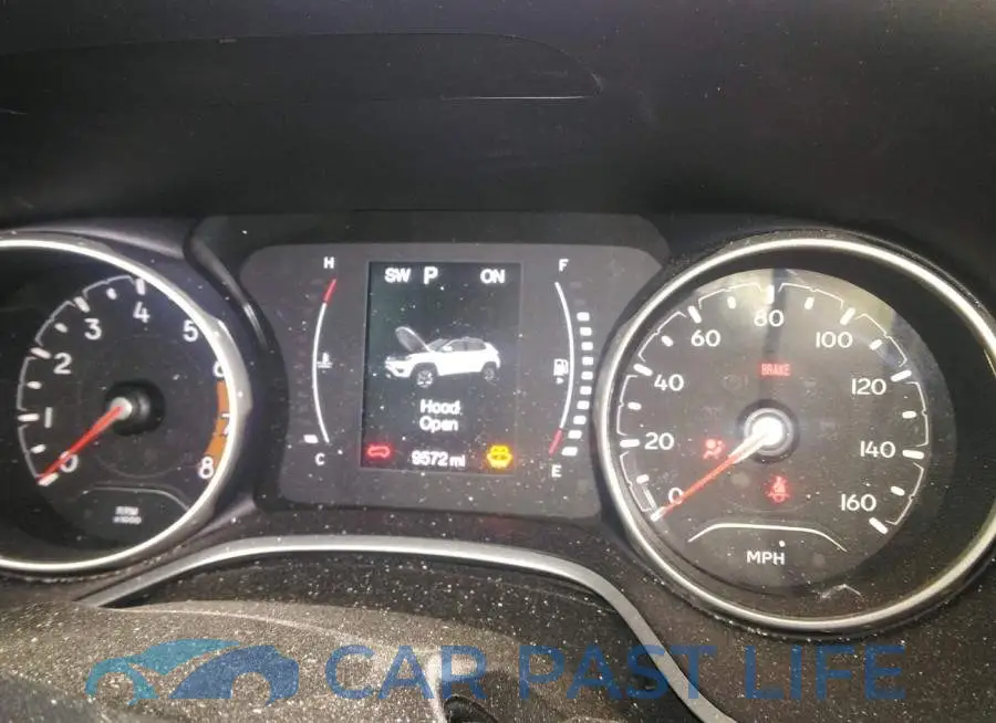 3C4NJDBB2LT156380# 7