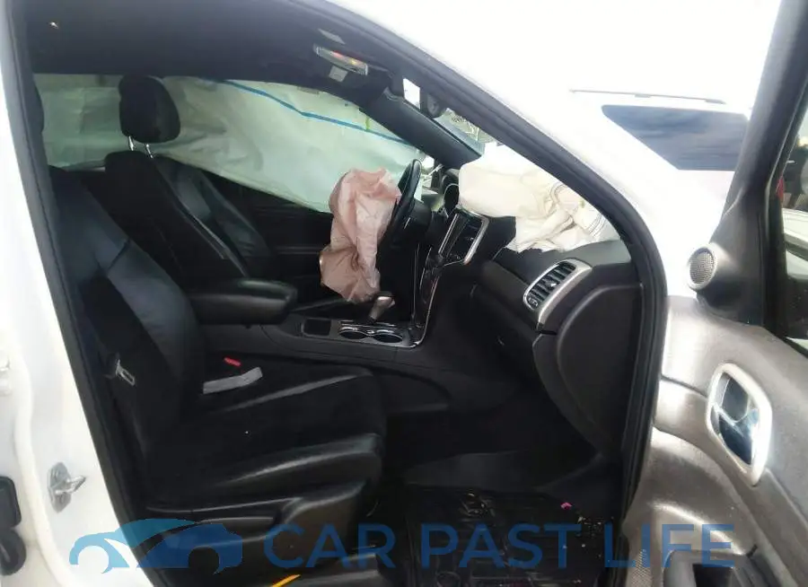 1C4RJEAG1HC868029# 5