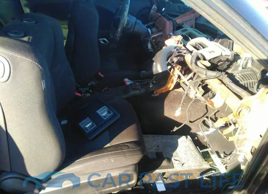 2C3CDZAG4FH719908# 5