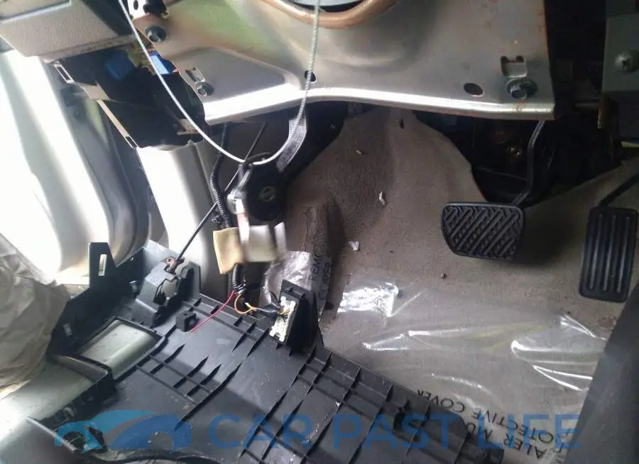 JN8AS5MT5DW028710# 11