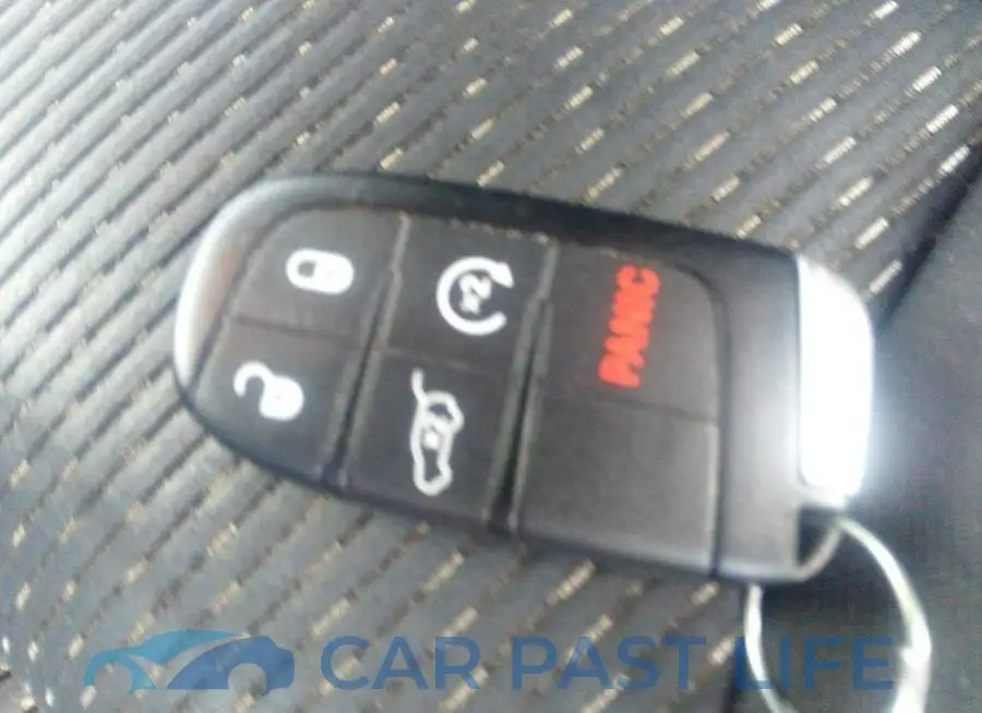 3C4PDCAB6DT501133# 11