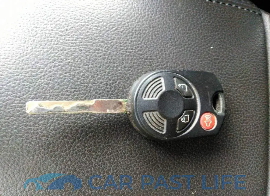 1FMCU9HX1DUA73198# 11