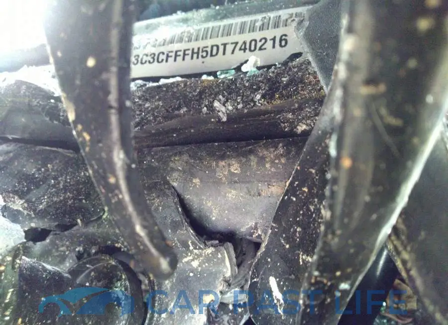 3C3CFFFH5DT740216# 9