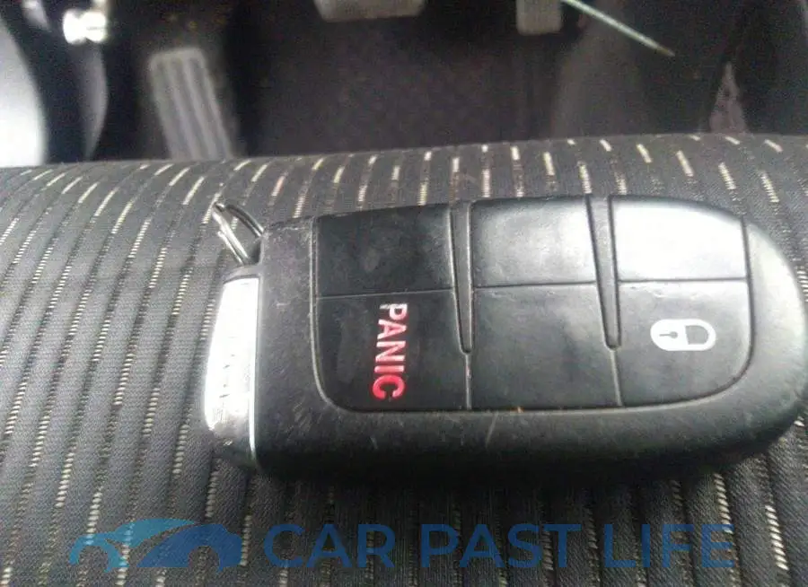 3C4PDCAB4DT535801# 11