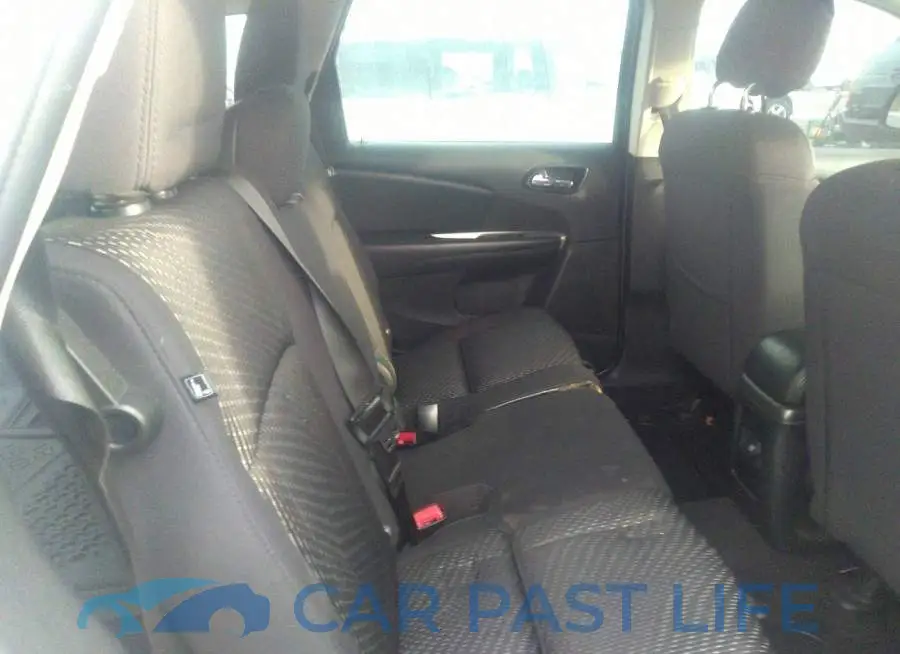 3C4PDCAB4DT535801# 8
