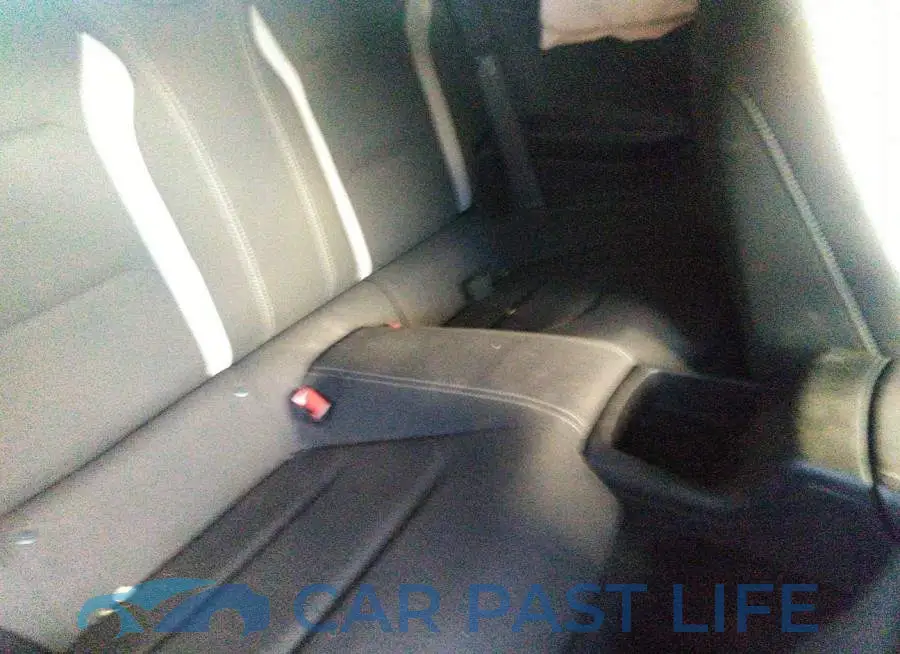 1G1FA1RX5H0119857# 8