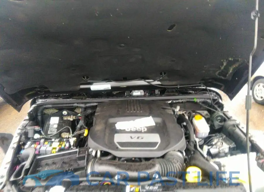 1C4AJWBG3JL935589# 10