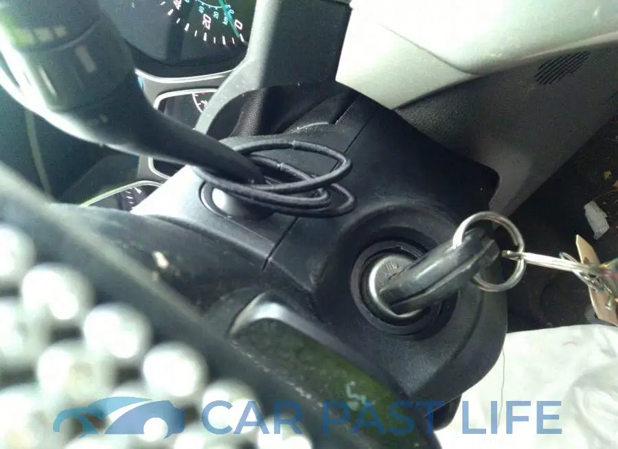 1FMCU9HX2DUC68761# 11