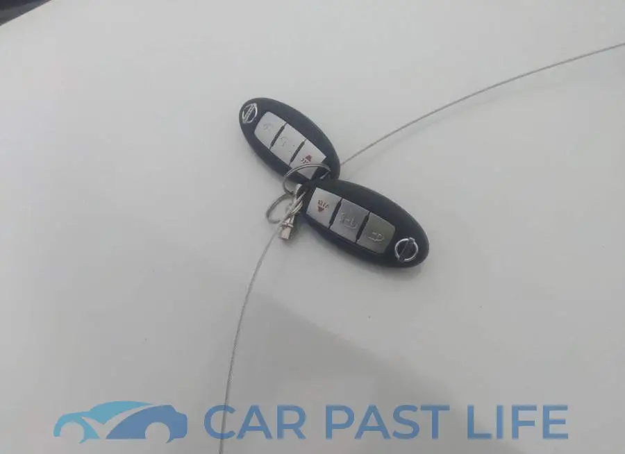 JN1BJ1CRXKW351524# 11