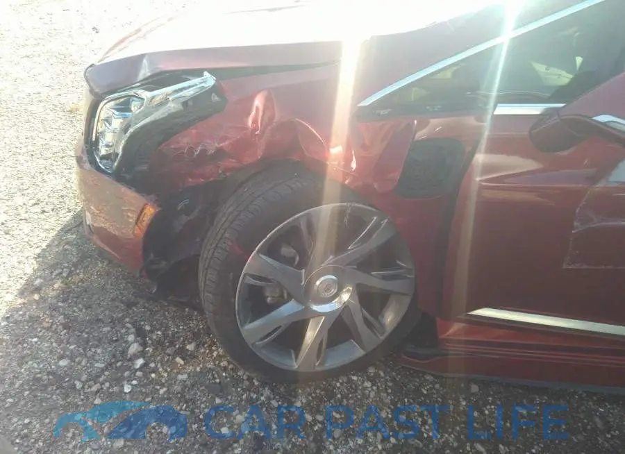 1G6RR1E46EU601785# 6