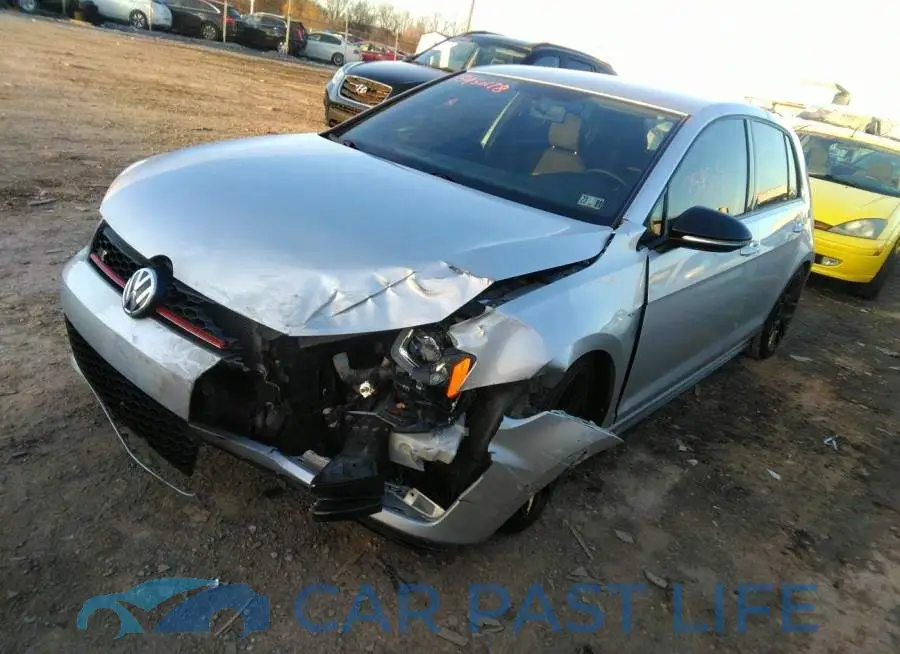 3VW547AUXHM002896# 2