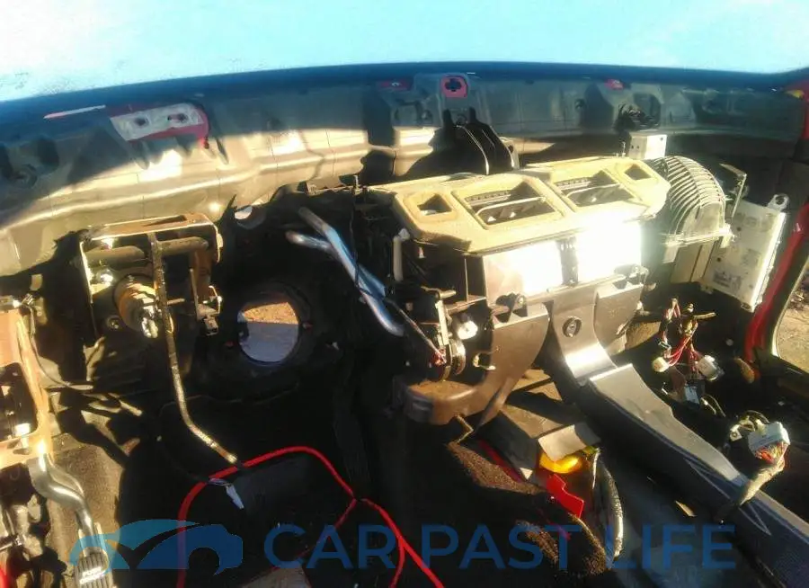 2C3CDZAT9FH724308# 7