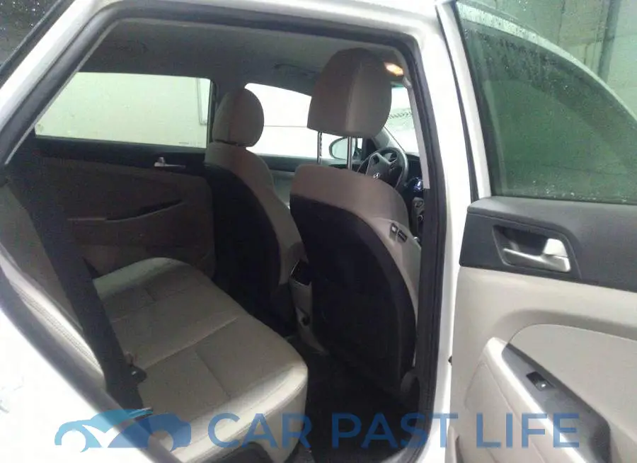 KM8J3CAL4LU161272# 8