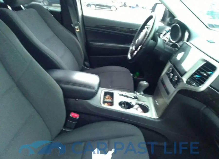 1C4RJFAG8DC635152# 5