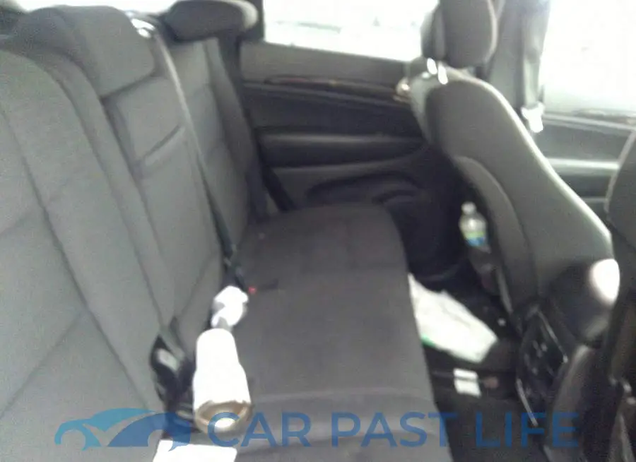 1C4RJFAG8DC635152# 8