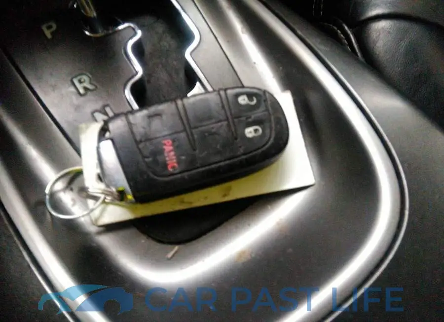 3C4PDCGB4FT752792# 11