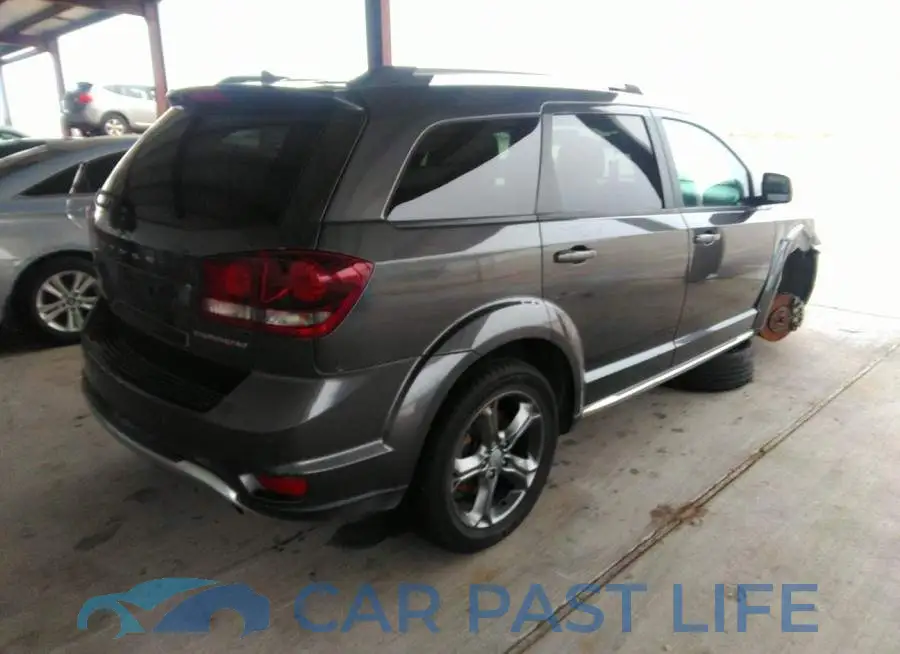 3C4PDCGB4FT752792# 4