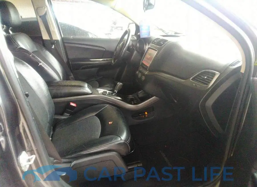 3C4PDCGB4FT752792# 5