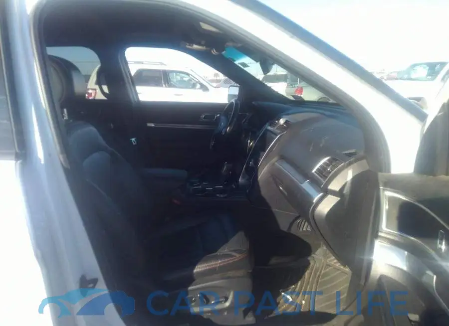 1FM5K8GT8GGD01627# 5
