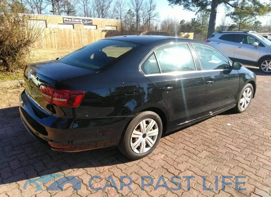 3VW2B7AJ9HM214879# 4