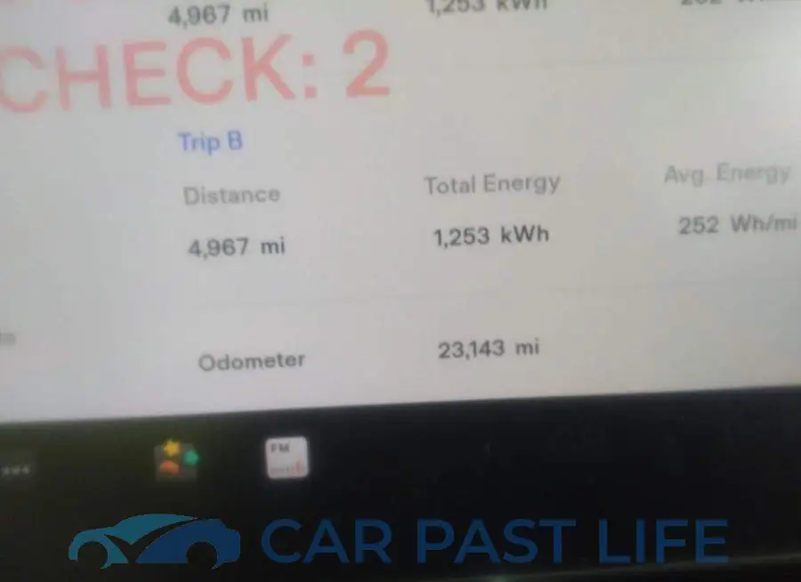 5YJ3E1EB9LF665614# 7