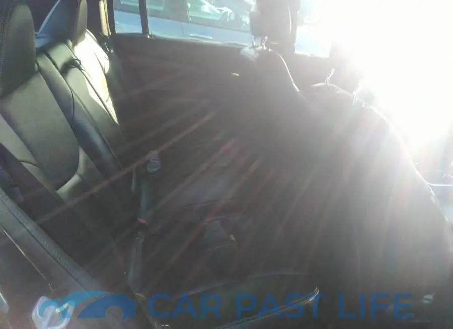 1C3CCBCG4DN720312# 8