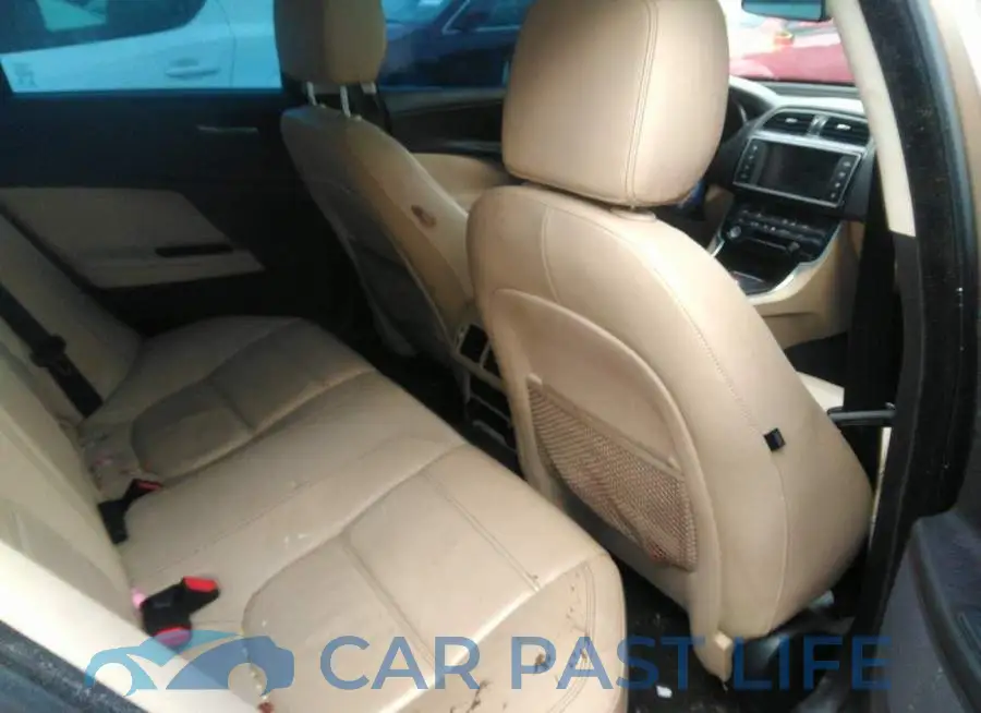 SAJAE4BV8HA976122# 8