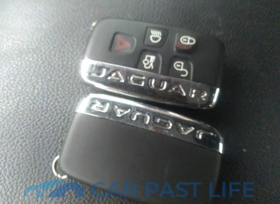 SAJAL4FX8KCP49090# 11