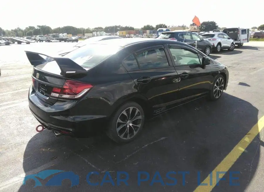 2HGFB6E52DH704862# 4