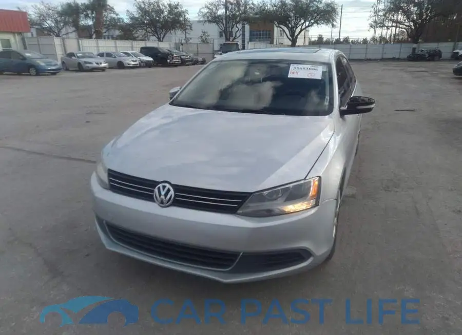 3VWD17AJ6EM376606# 6